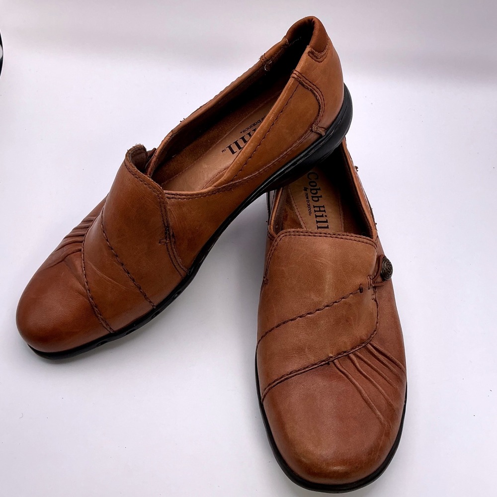 Cobb Hill by New Balance Tan Leather Pleated Button Loafers CAG01AL Womens 9M - Picture 2 of 8